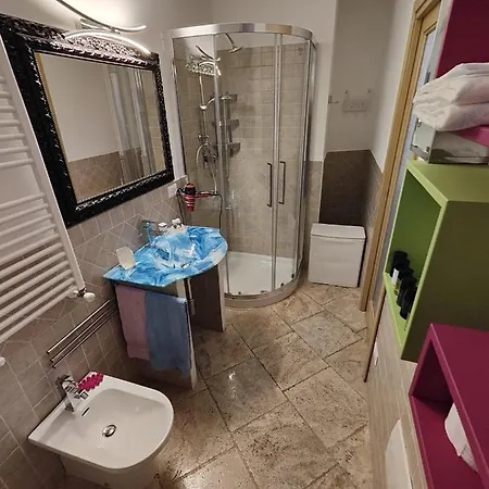 Alberto Apartman *